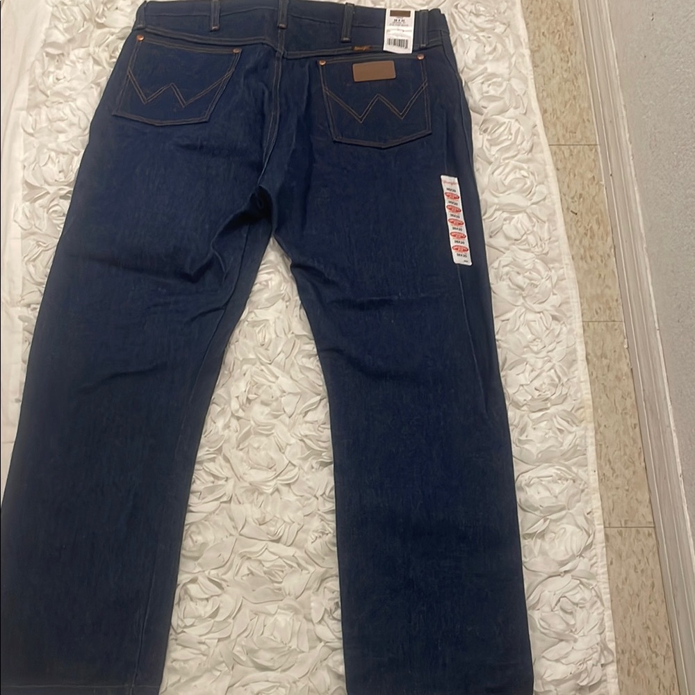 Men's Wrangler Blue Jeans
